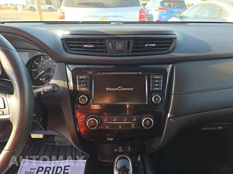 2020 Nissan Rogue S – miniatura 11
