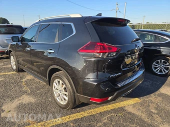 2020 Nissan Rogue S – miniatura 6