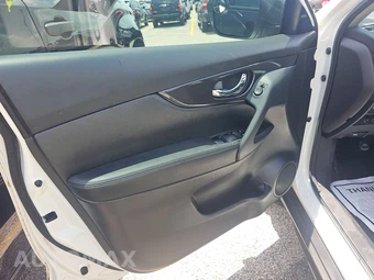 2020 Nissan Rogue S – miniatura 15