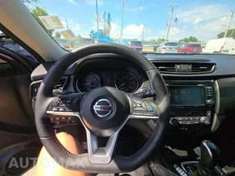 2020 Nissan Rogue SL – miniatura 10