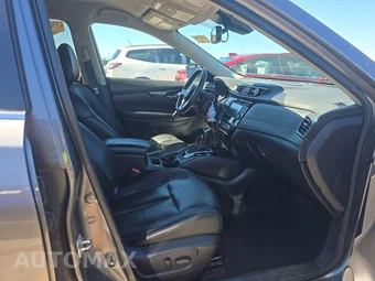 2020 Nissan Rogue SL – miniatura 8