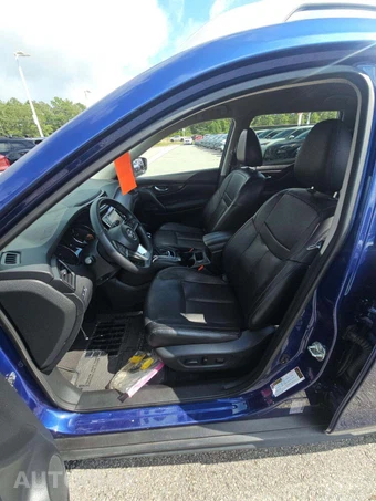2020 Nissan Rogue SL – miniatura 6