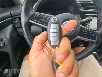 2020 Nissan Rogue SL - miniatura 5