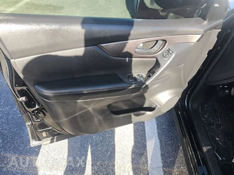 2020 Nissan Rogue Sport S - miniatura 9