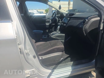 2020 Nissan Rogue Sport S - miniatura 8