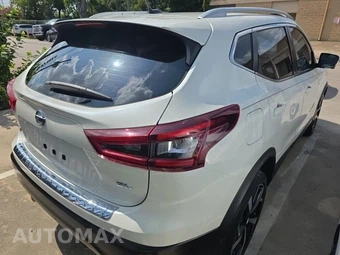 2020 Nissan Rogue Sport SL - miniatura 4