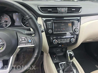 2020 Nissan Rogue Sport SL - miniatura 10