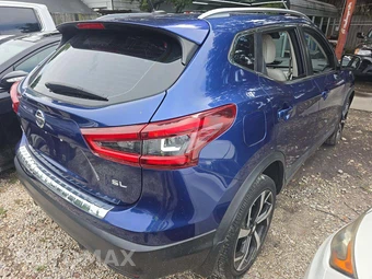 2020 Nissan Rogue Sport SL - miniatura 3