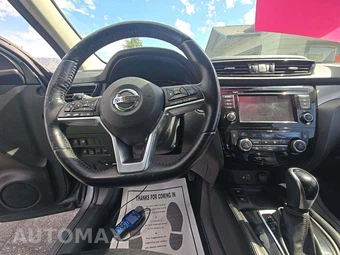 2020 Nissan Rogue Sport SL - miniatura 10