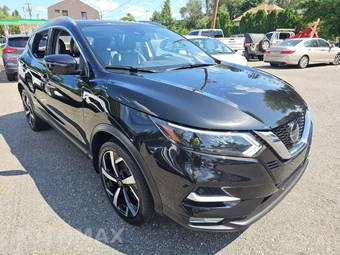 2020 Nissan Rogue Sport SL - miniatura 4