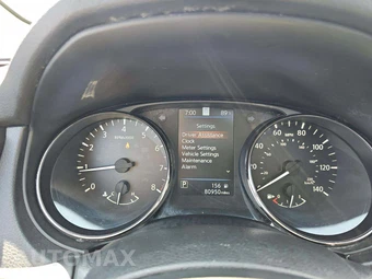 2020 Nissan Rogue Sport SL - miniatura 9