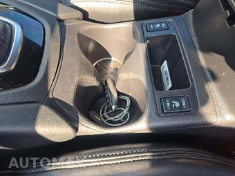 2020 Nissan Rogue Sport SV - miniatura 8