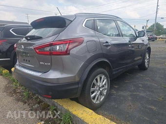 2020 Nissan Rogue Sport SV - miniatura 3