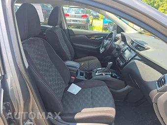 2020 Nissan Rogue Sport SV - miniatura 15