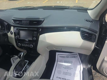 2020 Nissan Rogue Sport SV - miniatura 19