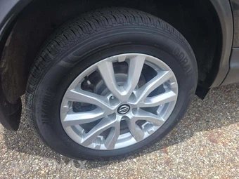 2020 Nissan Rogue Sport SV - miniatura 31