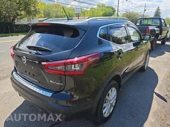 2020 Nissan Rogue Sport SV - miniatura 4
