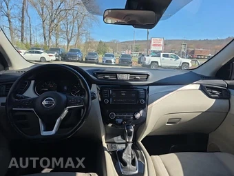 2020 Nissan Rogue Sport SV - miniatura 14