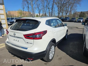 2020 Nissan Rogue Sport SV - miniatura 4