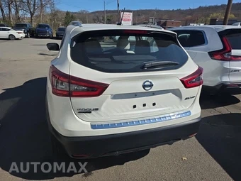 2020 Nissan Rogue Sport SV - miniatura 5