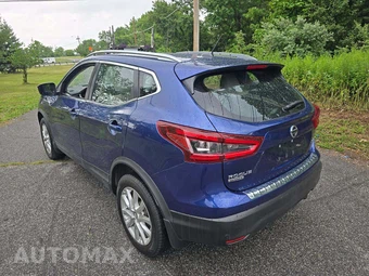 2020 Nissan Rogue Sport SV - miniatura 2