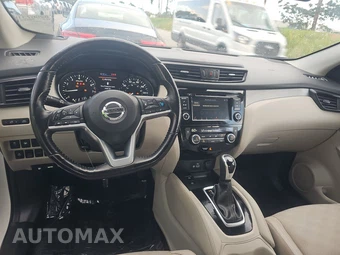 2020 Nissan Rogue Sport SV - miniatura 11