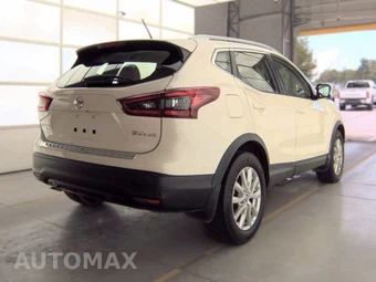 2020 Nissan Rogue Sport SV - miniatura 4