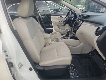 2020 Nissan Rogue Sport SV - miniatura 8