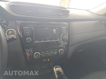 2020 Nissan Rogue SV – miniatura 11