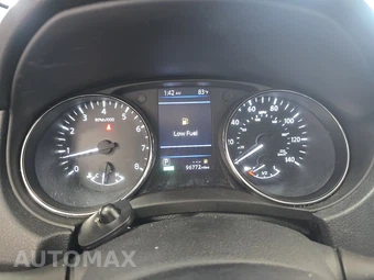 2020 Nissan Rogue SV – miniatura 12