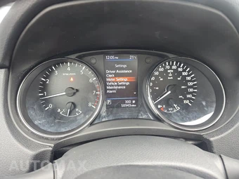 2020 Nissan Rogue SV – miniatura 12
