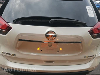 2020 Nissan Rogue SV – miniatura 16