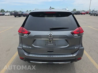2020 Nissan Rogue SV – miniatura 5