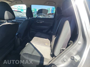 2020 Nissan Rogue SV – miniatura 13