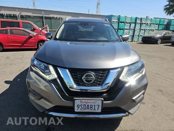 2020 Nissan Rogue SV – miniatura 2