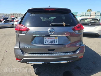2020 Nissan Rogue SV – miniatura 5