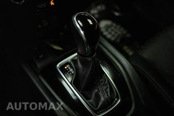 2020 Nissan Rogue SV - miniatura 19