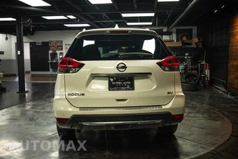 2020 Nissan Rogue SV - miniatura 6