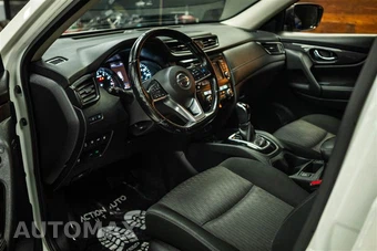 2020 Nissan Rogue SV - miniatura 9