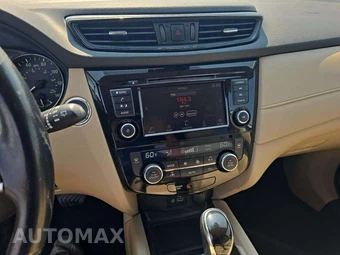 2020 Nissan Rogue SV - miniatura 10