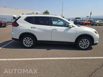 2020 Nissan Rogue SV - miniatura 4
