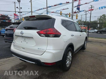 2020 Nissan Rogue SV – miniatura 3