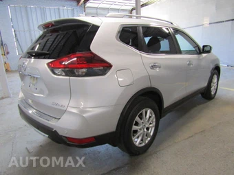 2020 Nissan Rogue SV – miniatura 6