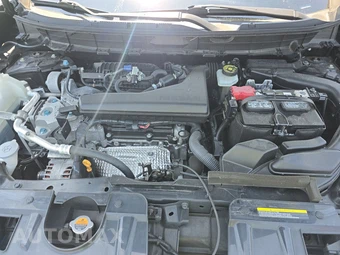 2020 Nissan Rogue SV – miniatura 15