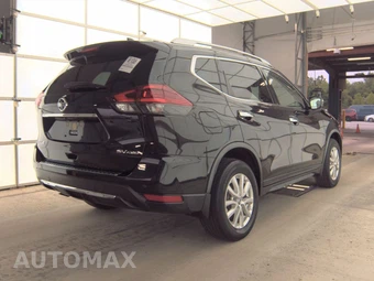 2020 Nissan Rogue SV – miniatura 4