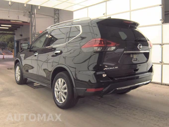 2020 Nissan Rogue SV – miniatura 6