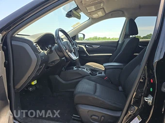 2020 Nissan Rogue SV – miniatura 7