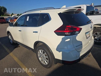 2020 Nissan Rogue SV - miniatura 6