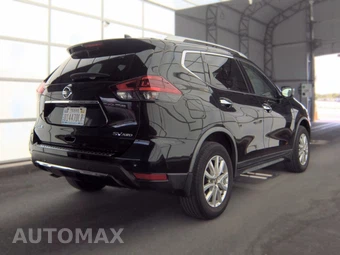 2020 Nissan Rogue SV – miniatura 4