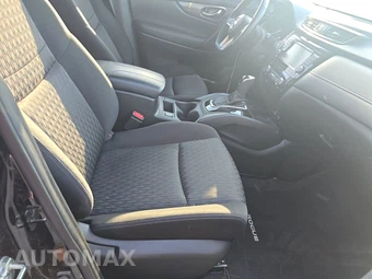 2020 Nissan Rogue SV – miniatura 8